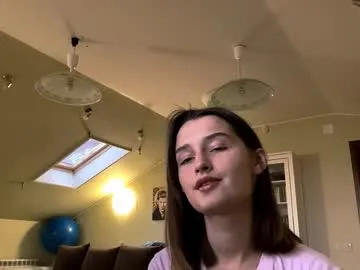 darlinebruster — **I'm Emily^ Goal: suck finger^Facts about me: I'm just an #18 #natural #girl who is #new here, quite #shy, draws and cook. [55 tokens remaining]