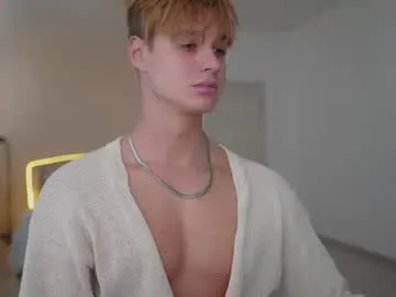 dave_maxwell — Naked cum show #pvt #cut #bigcock #young pvtopen [1888 tokens remaining]