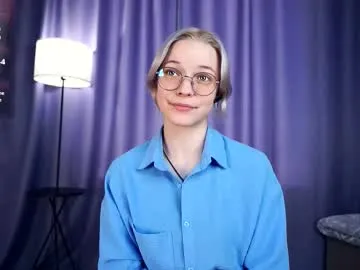 deannmaslen — GOAL: remove my bra [14 tokens remaining] Welcome to my room! #new #18 #shy #skinny #bigboobs Hi Im Charlie, my toy's on, check my reaction. 20 SEC ULTRA VIBE FOR 38tk!! WOW