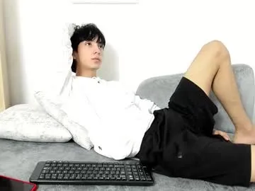 dear_jeycot — GOAL: Jek off cock and make you naked [230 tokens remaining] Hi love, new here and playing around!   #twink #18 #new #cock #asian