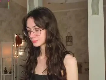 defeded_lovee — Its Amy New Room!  GOAL:  more tips More Oil  #18 #new #shy #lovense #skinny [500 tokens remaining]