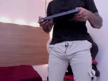dhamian_wolf_hunter — GOAL: my cum in free [108 tokens remaining] Welcome to my room! I am looking for slaves with desires to worship me   #dirty  #master  #slave #cum #hairy 