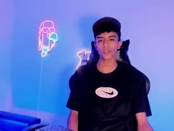 dikey_18 — Dikey_18's room #cum #young #bigcock #slim #uncut