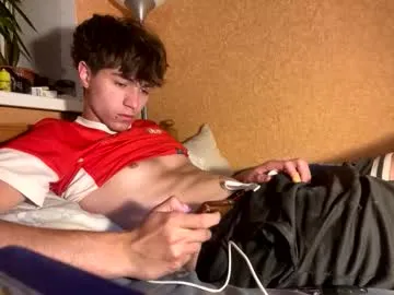 dimamozaev400 — GOAL: Hot Cum show And lick the sperm [1499 tokens remaining] Welcome to my room! #twink #gay #18 #young #new