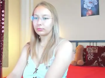 dina_sunshine — GOAL: Sexy Dance [300 tokens remaining] Welcome to my room! #feet #blonde  #domi #pvt #tits