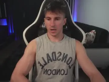 dorianreyes — Flex muscles..at goal!! [350 tokens left] #bigcock  #cut #young #muscle #cumshow