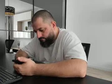 dravenpeak — Live Male Energy -- #alpha #muscle #hairy #uncut #feet [678 tokens remaining]