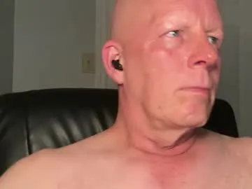 eddygl1968 — If you're going to watch me masturbate, you should be masturbating too!! Orgasms are meant to be shared!! ;-)