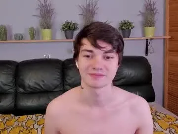 edgar_luck — slap 20 times ass naked in doggy [285 tokens left] #18 #femboy #twink #teen #cut #gay