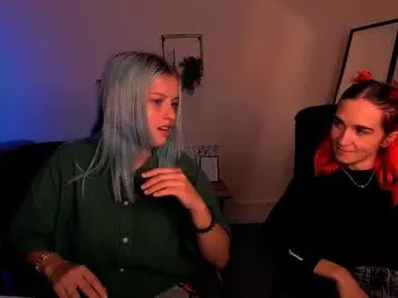 elara_night — dance #18 #cute #shy #young #new [85 tokens remaining]