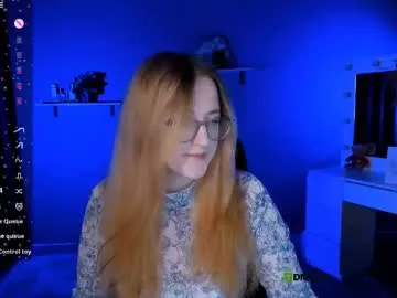 elara_night — #18 #cute #pvt #bigass #lovense [43 tokens remaining]