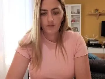 ella_max_live — morning coffy  :)) #curvy #natural #lushcontrol #lush - Multi-Goal :  cum and maby squirit : ) #