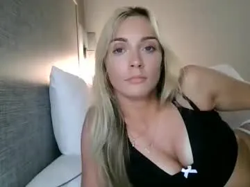 elliebellyy — 1st Day Streaming!! #blonde #petite #teen #19 #new