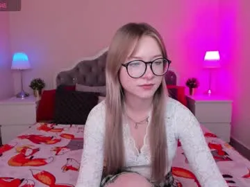 elliup — Make me wet #daddysgirl #daddy #shy #cute #blonde [100 tokens remaining]