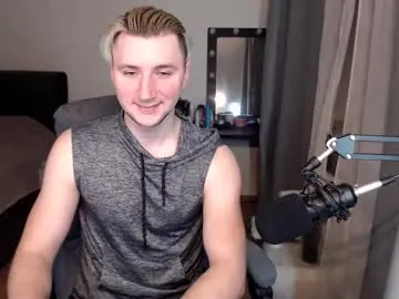 elvin_vaenight — Talk, naked , playing   :) [309 tokens left] #new #uncut #muscle #young #bigcock