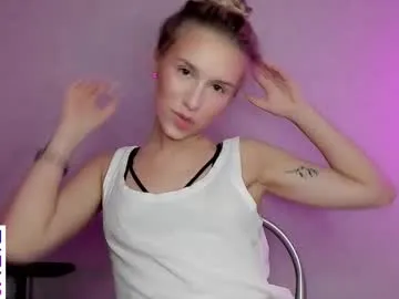 elysia_xo — GOAL: Hey hey^^ [10 tokens remaining] It seems I have guests  #new #teen #blonde #shy #skinny