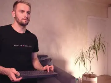 enjohnny — Freechat on Chaturbate
