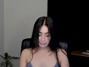 eva_monn — What's good?                                 #natural, #nonude, #dance, #longhair and #findom [777 tokens remaining]