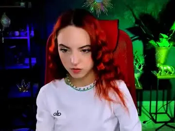 evanellson — hi. #goddess #femdom #young #new #nonude