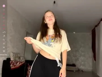 evonnesilvestre — Goal: Tease with my t-shirt! #shy #lovense #skinny #bigoobs #18 [22 tokens remaining]