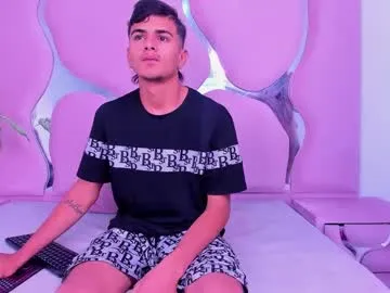 explosivecoupleasm — Blowjob + Deepthroat  [97 tokens left] #adolescente #dirty #shy #cum #deepthroat #pantyhose #bigdick