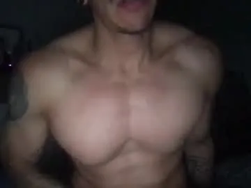 famousfuckslilly — Freechat on Chaturbate