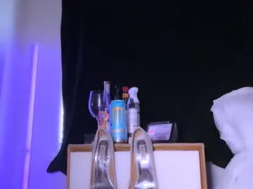 femgirl99 — cum show [0 tokens remaining]