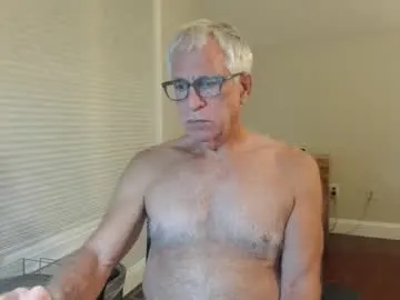 fitman999 — Fitman999's room #DILF #BIGCOCK #BULL #MEETUP