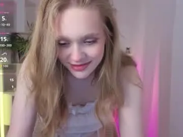 flirtypixy — KISS ME DEAR  |   #shy #18 #cute #smalltits #daddysgirl [9 tokens remaining]