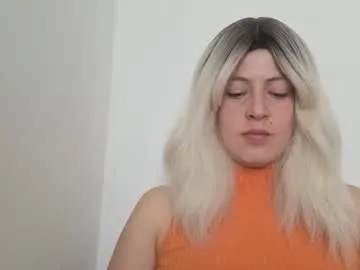 francescaasmith — suck fingers [595 tokens left] hello guys #blonde #smoke #new #squirt #bigboobs