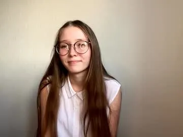 francinaporteus — GOAL: Air kiss [0 tokens remaining] Hello!! My name Frances!!  #new #tease #shy #skinny #teen