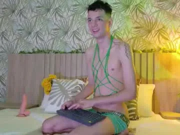franco_boys — GOAL: Sexy Dance [97 tokens remaining] Welcome to my room! #feet #sexy #twink #lovense #new