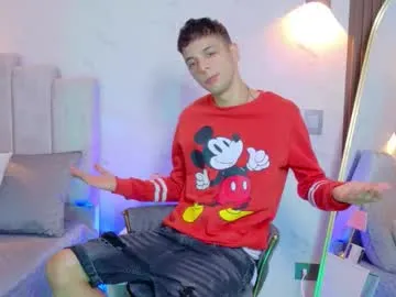 franco_boys — GOAL: Sexy Dance [100 tokens remaining] Welcome to my room! #feet #sexy #twink #anal #new #dance