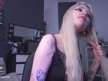 fraulein_mooon — GOAL: SLAP ASS TIMEEE ^^ #18 #blonde #goth #skinny #squirt <> Hi! Glad to see you all with me again! [99 tokens remaining]