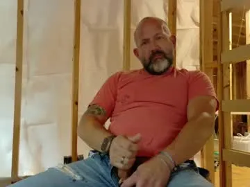 fuckadilf — quick afternoon show. can you make me cum? - Goal: make me cum  [1000 tokens left] #daddy #dilf #dadbod #beard
