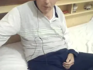 gabrielegr22 — Freechat on Chaturbate