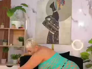 gianellacox — @OFFER PLAY DILDO 111 TKS I really want to feel your cock deep inside me, make me have an orgasm on the couch #milf #mature #hairy #deeptrhoat  #new