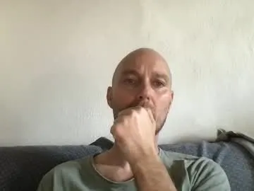 giannipaciotti — I am a #slave looking for a #mistress