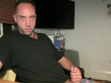 gilber10101 — Freechat on Chaturbate