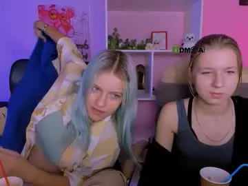 gloria_bubble — GOAL: grab boobs [36 tokens remaining] Welcome to my room!  #smalltits #blonde #couple #sph #pvt #lesbian