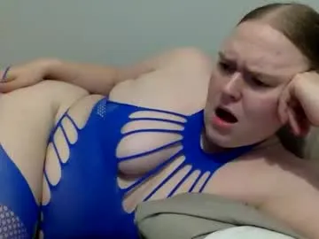 graceloves69 — tittys out 3 min #bigboobs #bigass #pawg #british #bbw [504 tokens remaining]