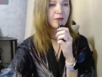 harpersweety — WELCOME HARPER [9951 tokens left] hello everyone! ! #milf #c2c #feet #natural #shy