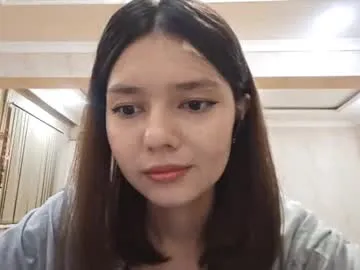 helgakraszewski — Goal: to show off my outfit) Hi all! My name is leedam. I really need your support.:) #new #shy #asian #18 #teen [43 tokens remaining]