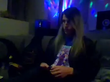 hey_mikky — Freechat on Chaturbate