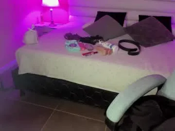 hilary_tailor — Make me cum #latina #beauty #cum #bigass #young [499 tokens remaining]