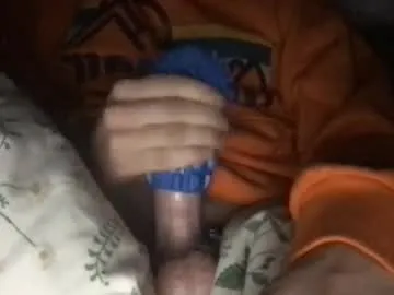 hockeyboi4354 — Freechat on Chaturbate