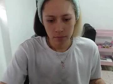 hot_mommymia — Full Naked [462 tokens left] #luhs #latina #mommy #smalltits #sph