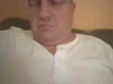 hungarianthickcockdaddy1975 — CUM 250 #chubby #fatcock #bigballs #precum #uncut [250 tokens remaining]