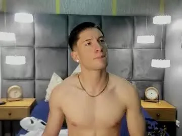 hunterheat_ — GOAL: Sexy Dance [36 tokens remaining] Welcome to my room! #bigcock #pvt #sexy #18 #cum