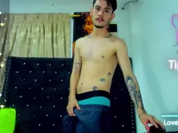 i_am_kelvis_ — show bigcum [596 tokens remaining]